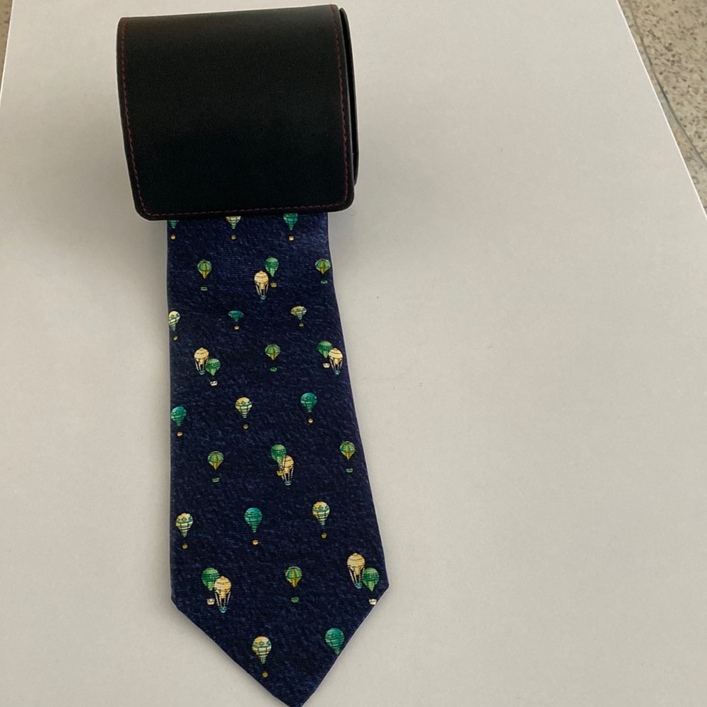 Bvlgari Balloon tie - never worn. Perfect condition w/leather case